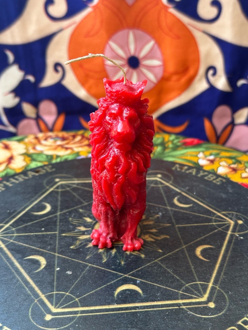 Red Lion Candle
